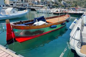 Barca, gozzo in legno