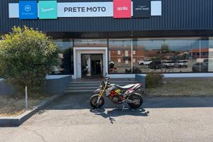 Aprilia Dorsoduro 750 Factory