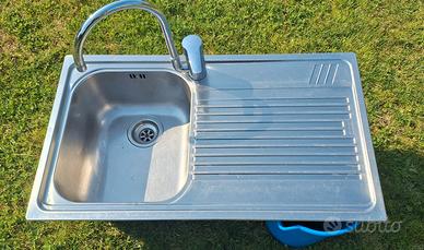 lavandino acciaio cucina