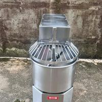 Impastatrice professionale marca CUPPONE 20 KG