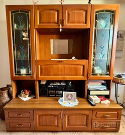 Credenza in legno con vetrine 180x200 cm