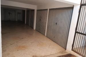 Basculante per box auto