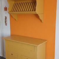 CREDENZA E PIATTAIA