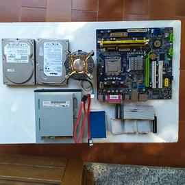 scheda madre Foxconn N15235 + altro