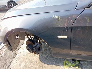 Parafango anteriore sx BMW 320D mod SW 2007 col A2
