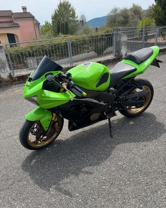 Kawasaki ninja zx6RR 2004