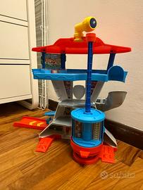 Paw Patrol Quart.Generale + 8 veicoli + personaggi