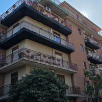 Barriera(adiac. via del Bosco) residenziale 4 vani