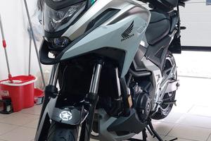 Honda NC750X 2023