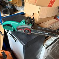 Motosega BOSCH, tosasiepi BLACK+ DECKER