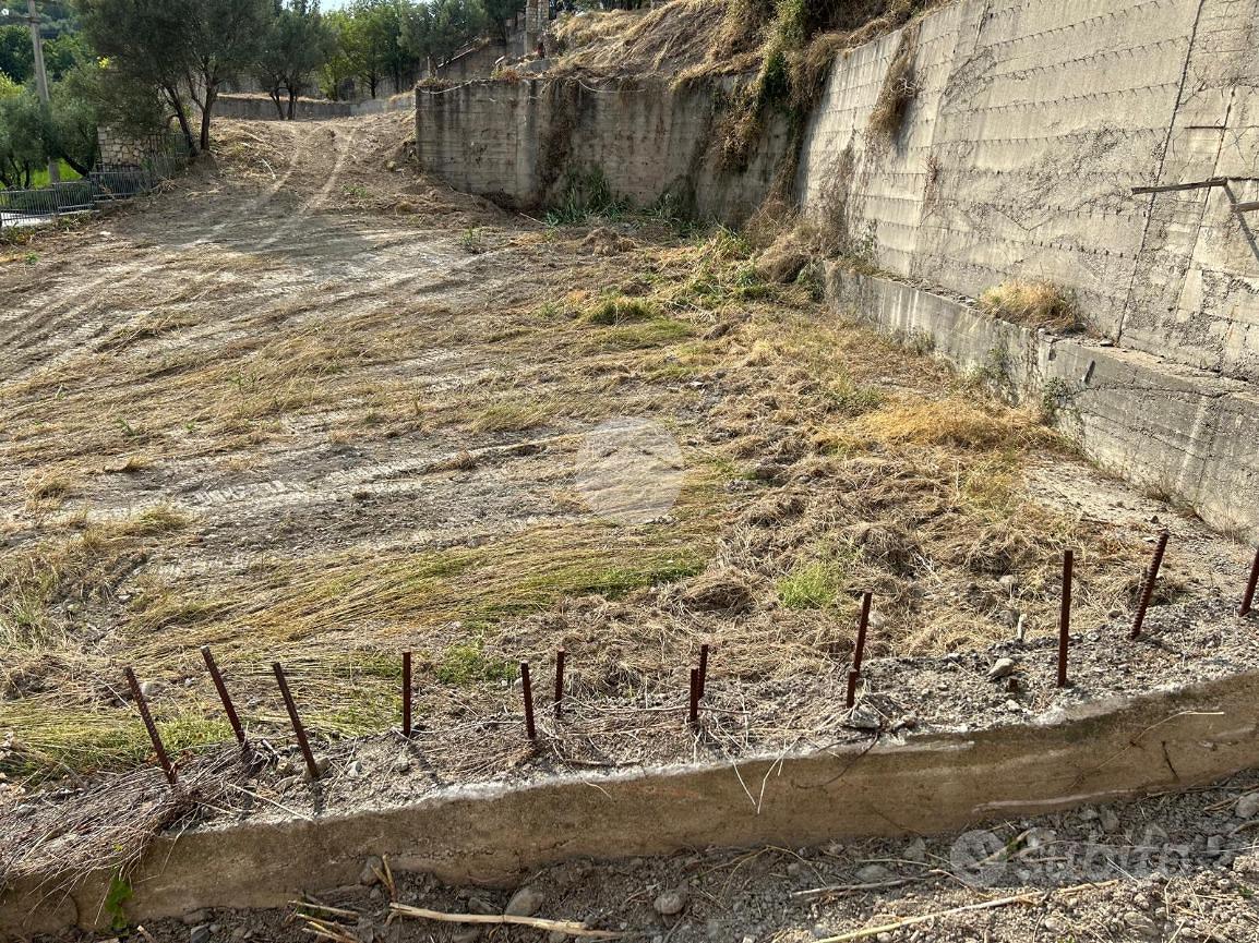 TER. RESIDENZIALE A MENDICINO - Vista 5