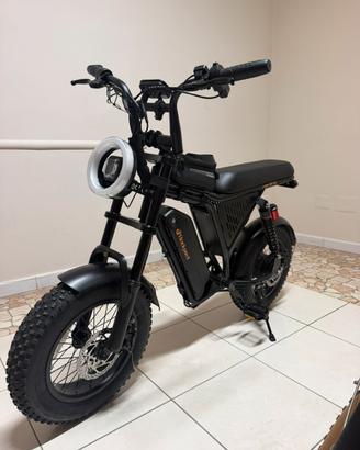 Bici elettrica con accelleratore ruota 16”
