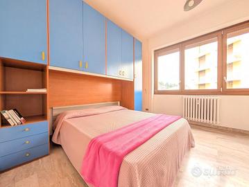 Stanza matrimoniale solo per studenti a Varese