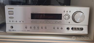 ONKYO Sintoamplificatore