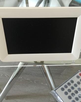 4Geek Watchy 7 Cornice Digitale con Telecomando