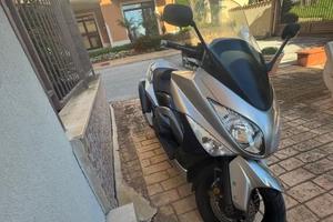 Yamaha T Max - 2008