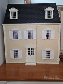 Casa delle bambole vittoriana