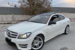 mercedes classe c coupe amg cdi 220 automatica 