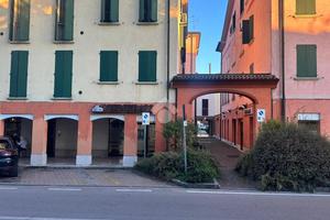 3 LOCALI A BAGNOLO IN PIANO