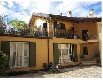Immobile in asta di 98 m² con 3 locali e box auto 