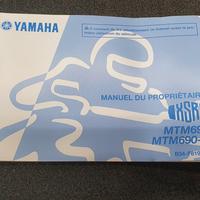 USO E MANUTENZIONE MANUALE YAMAHA XSR 900 - B34-F8