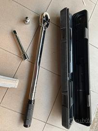 Chiave dinamometrica moto auto officina