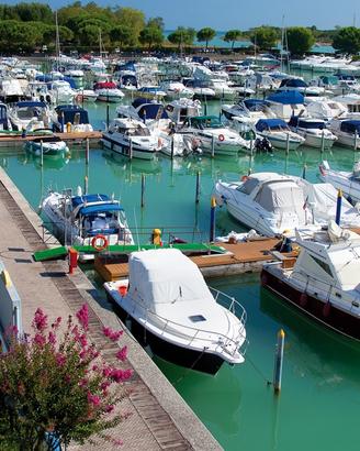 Posto barca 7x2.30 m Lignano Riviera marina uno
