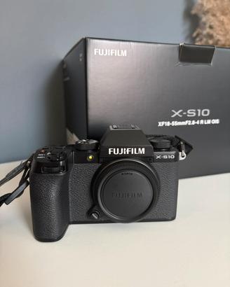 Fujifilm X-S10