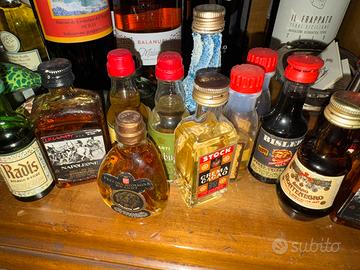 Mini collezione mini bottiglie alcool