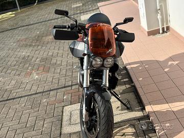 Buell.12.lightning long