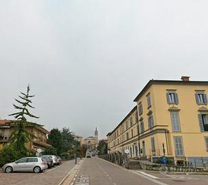 3Locali Missaglia con box privato e idromassaggio