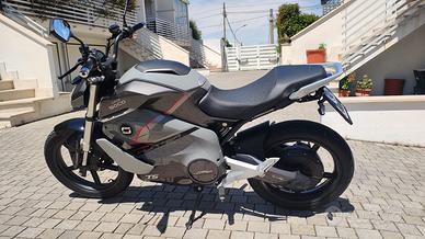 Super Soco street hunter