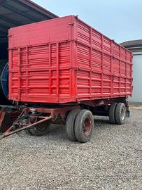 Rimorchio cappellotto