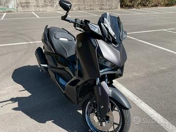 Yamaha Xmax 300 techMax