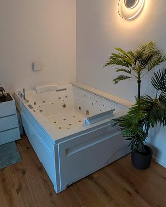 Vasca idromassaggio per suite, B&B, resort, ville