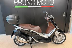 Piaggio Beverly 350