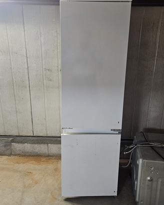 Frigo da incasso con Freezer