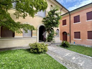 3 LOCALI A ISOLA VICENTINA