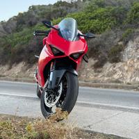 Ducati Panigale v2