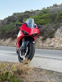 Ducati Panigale v2