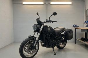 Benelli Leoncino 500