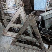 Erpice antico in legno 