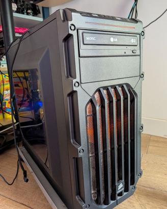 Coppia PC fisso Midtower + Monitor 1080p