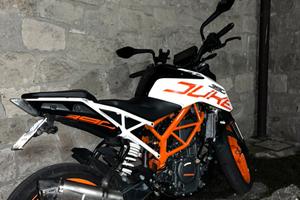 KTM Duke 390