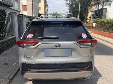 TOYOTA RAV4 2.5 HYBRID STYLE 2WD – FULL TOYOTA