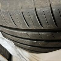 Gomme estive 225/50 17