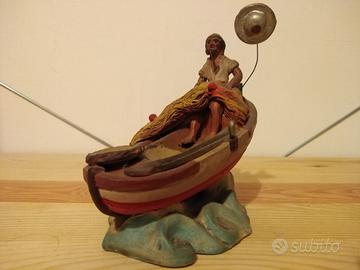 Pescatore con lampara in ceramica