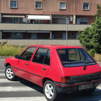 Peugeot 205 GR 1.1 1986 ASI rossa 5 porte MK1