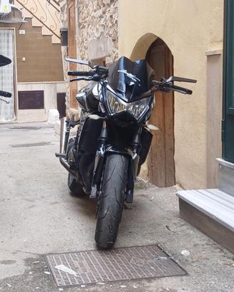 Kavasaki Z750