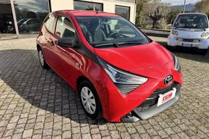 Toyota Aygo Connect 1.0 VVT-i 72CV 5 porte x-...